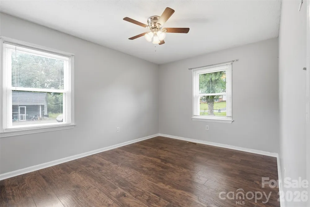 3776 Newhall Drive NW Conover, NC 28613