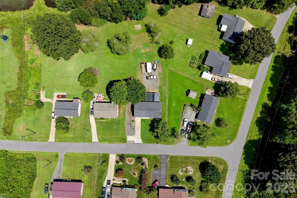 3776 Newhall Drive NW Conover, NC 28613