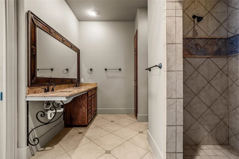 614 Cross Timbers Drive Keller, TX 76248