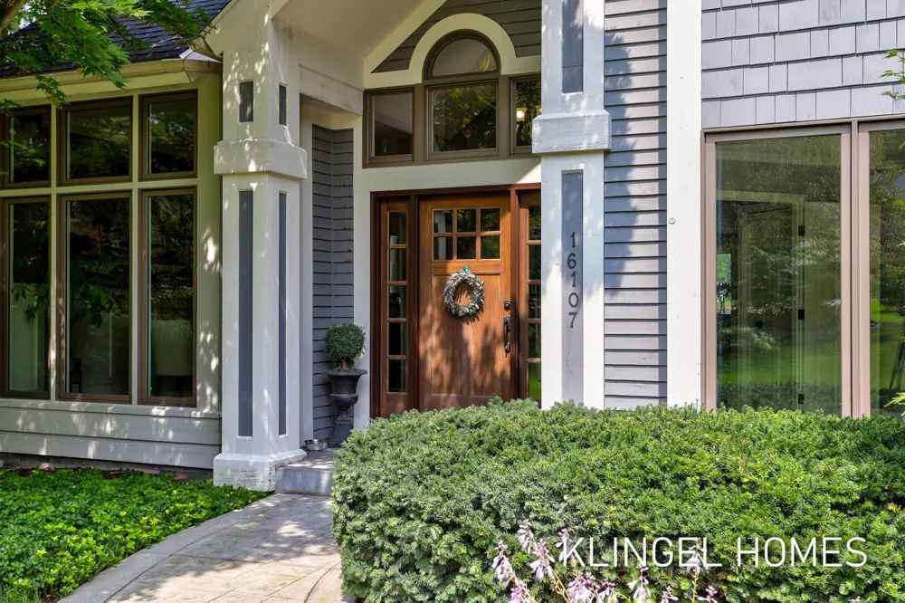 16107 Baird Court Spring Lake, MI 49456