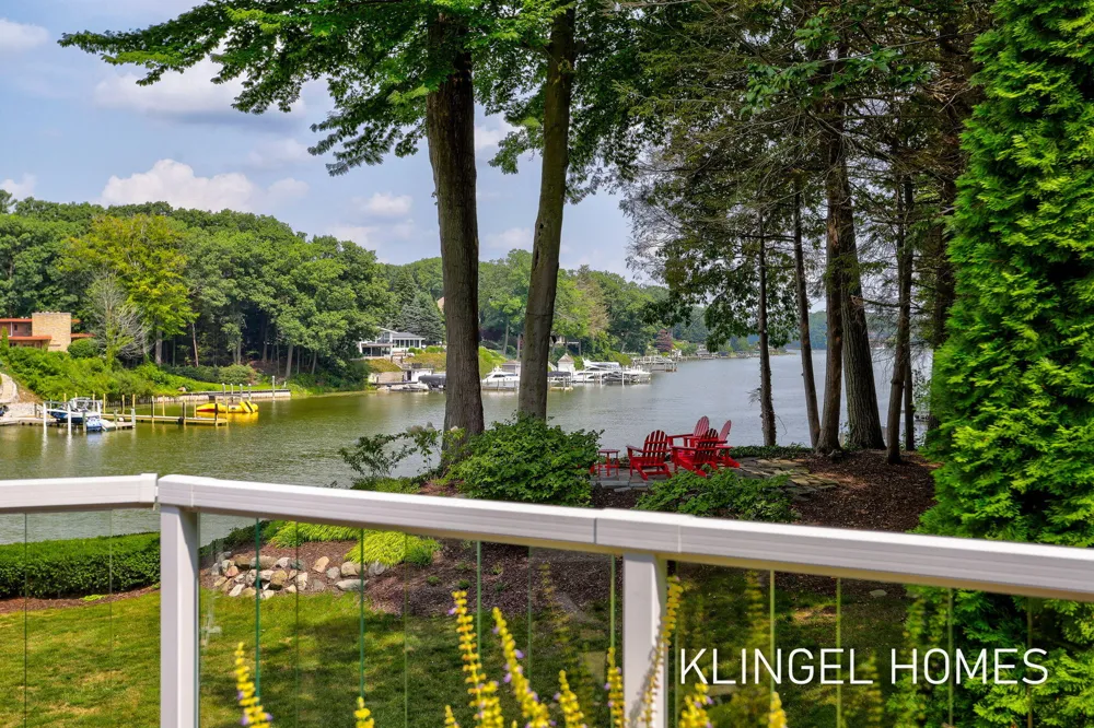 16107 Baird Court Spring Lake, MI 49456