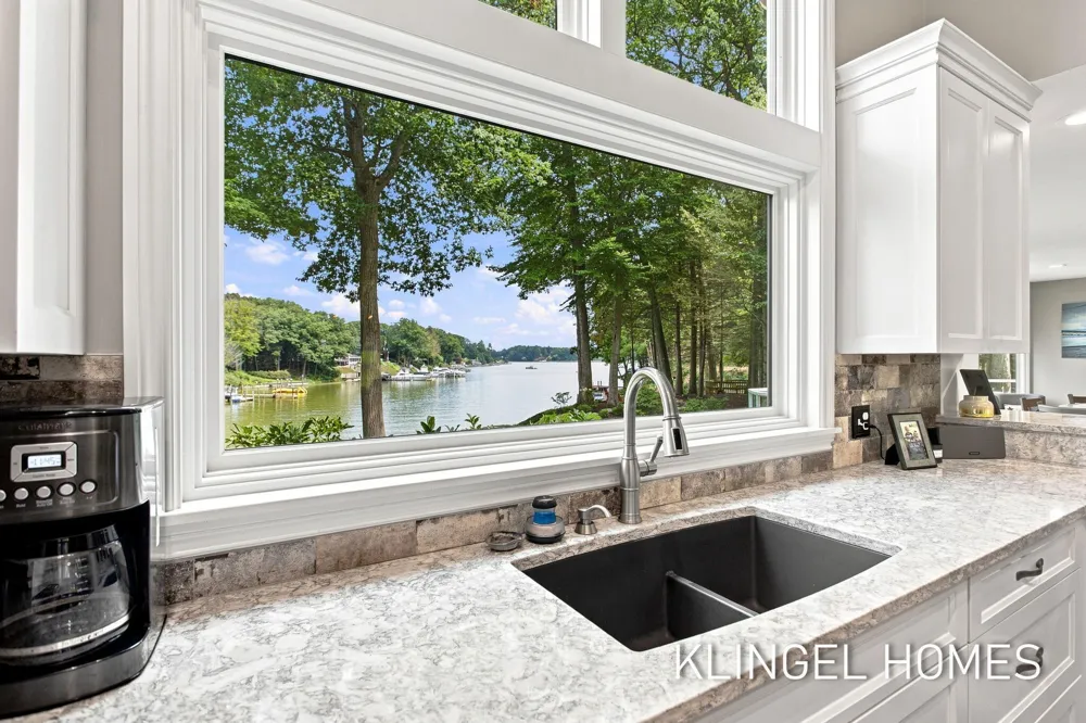 16107 Baird Court Spring Lake, MI 49456