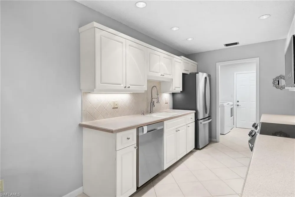 13264 Tall Pine Circle Fort Myers, FL 33907