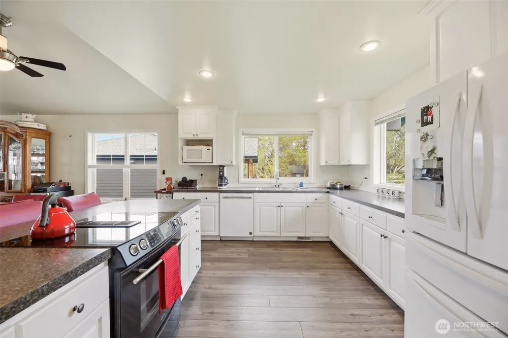 207 Manson View Drive Manson, WA 98831