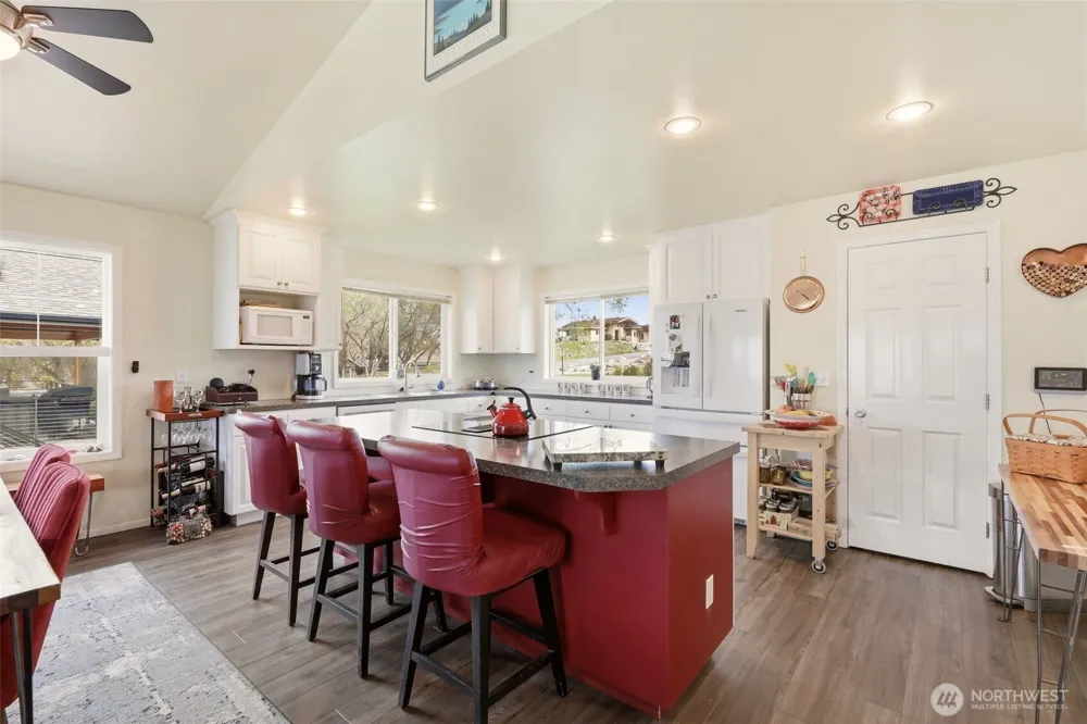 207 Manson View Drive Manson, WA 98831