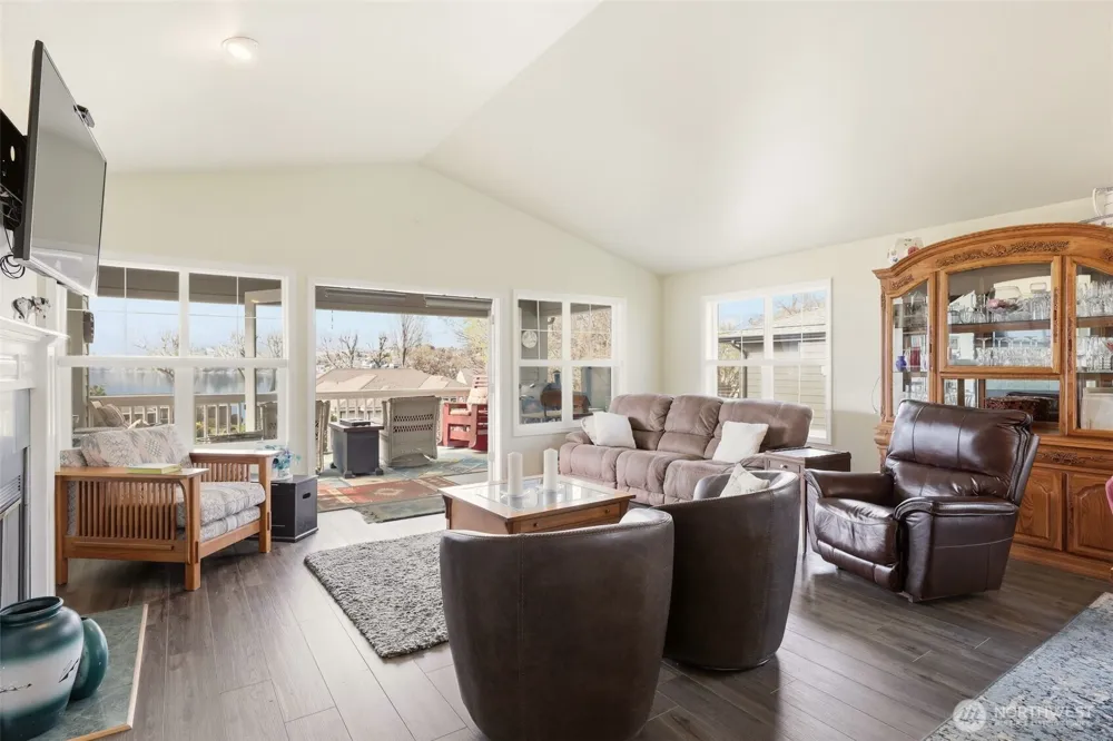 207 Manson View Drive Manson, WA 98831
