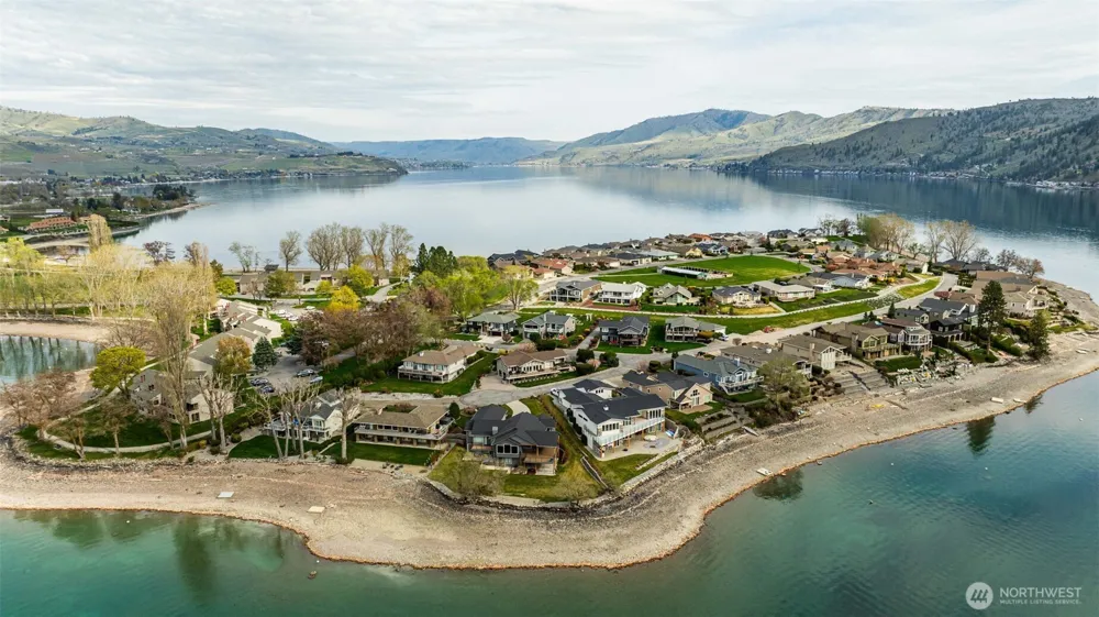 207 Manson View Drive Manson, WA 98831