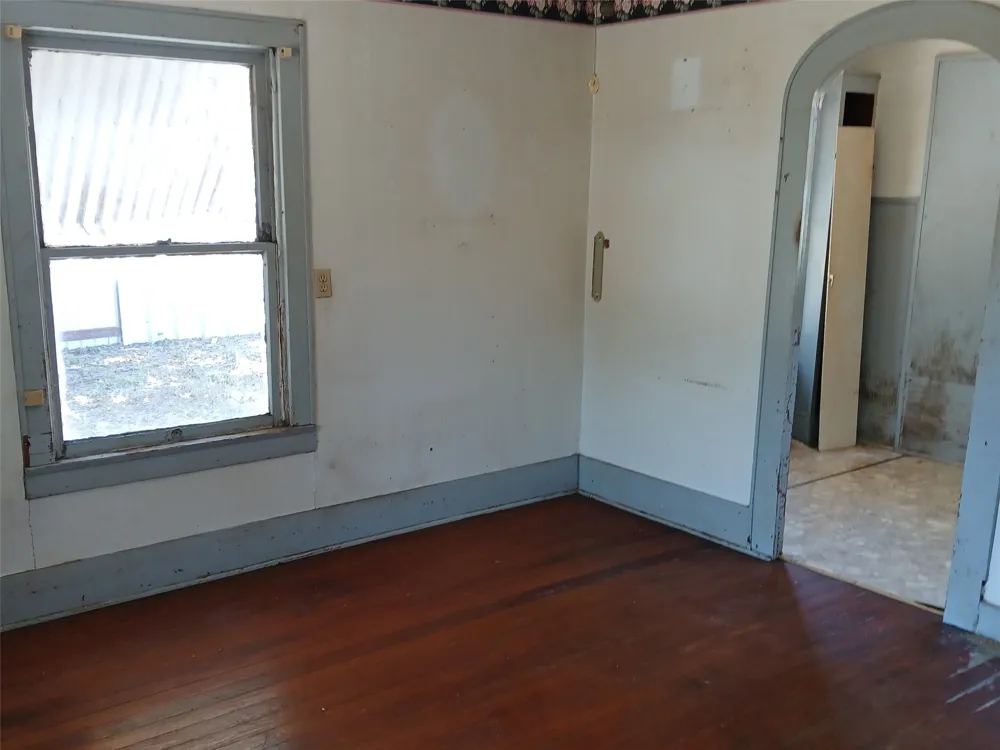 600 W 14TH STREET Coleman, TX 76834