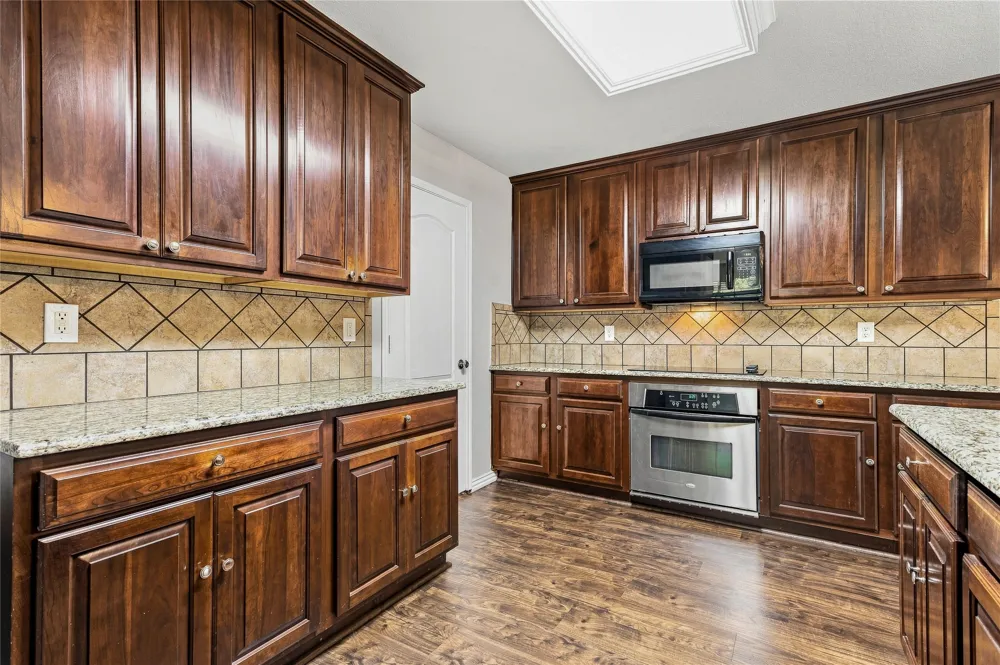 5281 Placid Drive Haltom City, TX 76117