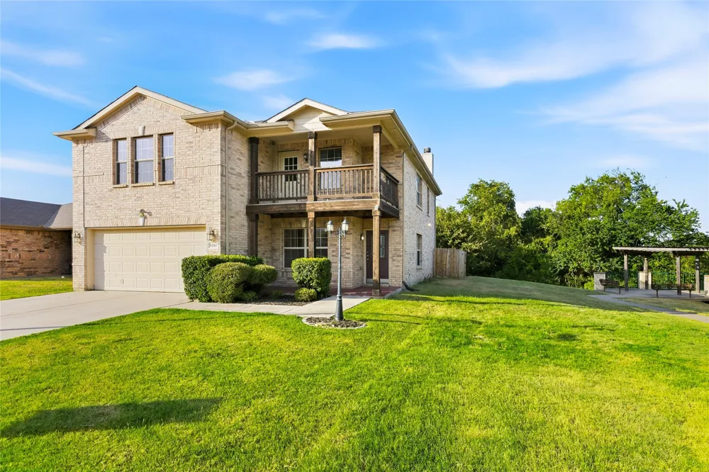 5281 Placid Drive Haltom City, TX 76117