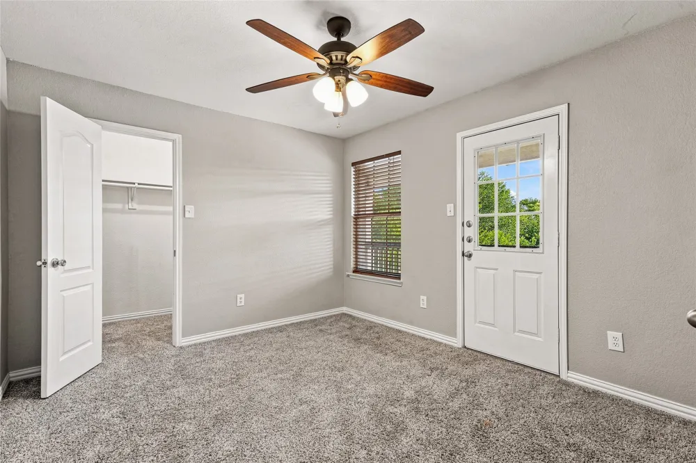 5281 Placid Drive Haltom City, TX 76117