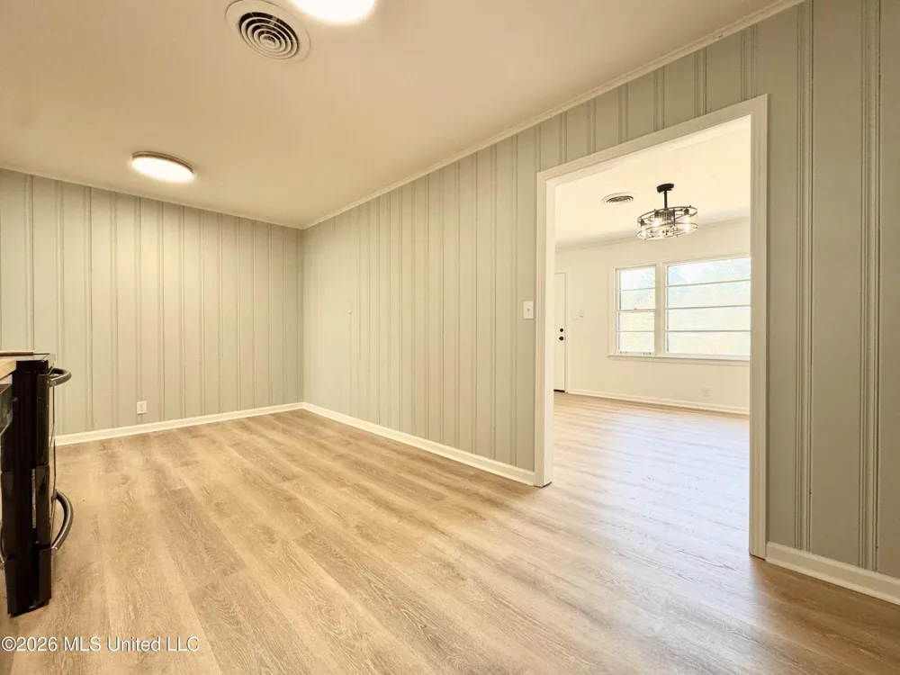 1216 W Main Street Senatobia, MS 38668