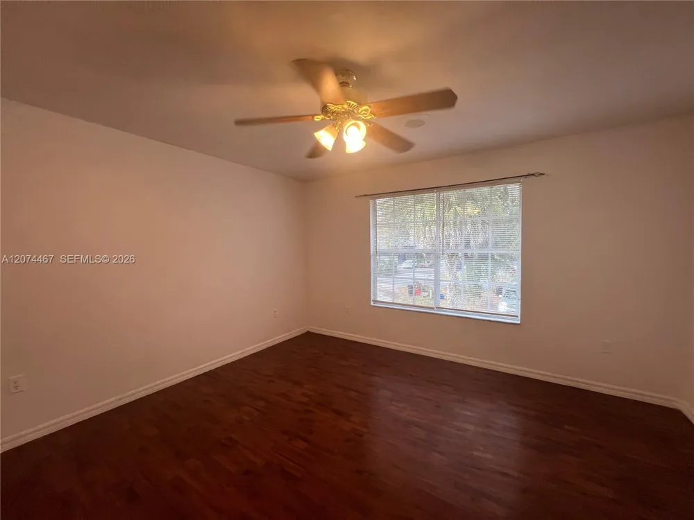 2871 SW 38 Place Gainesville, FL 32608