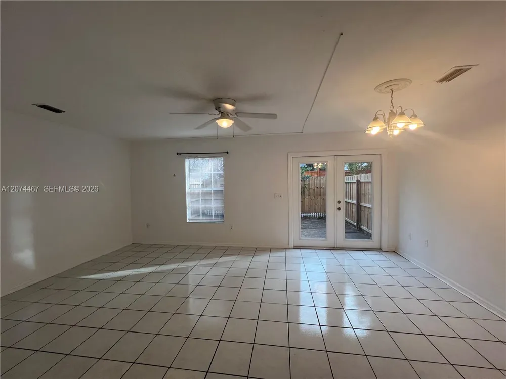 2871 SW 38 Place Gainesville, FL 32608