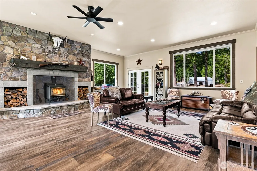 15611 NW Hite Center Road Seabeck, WA 98380