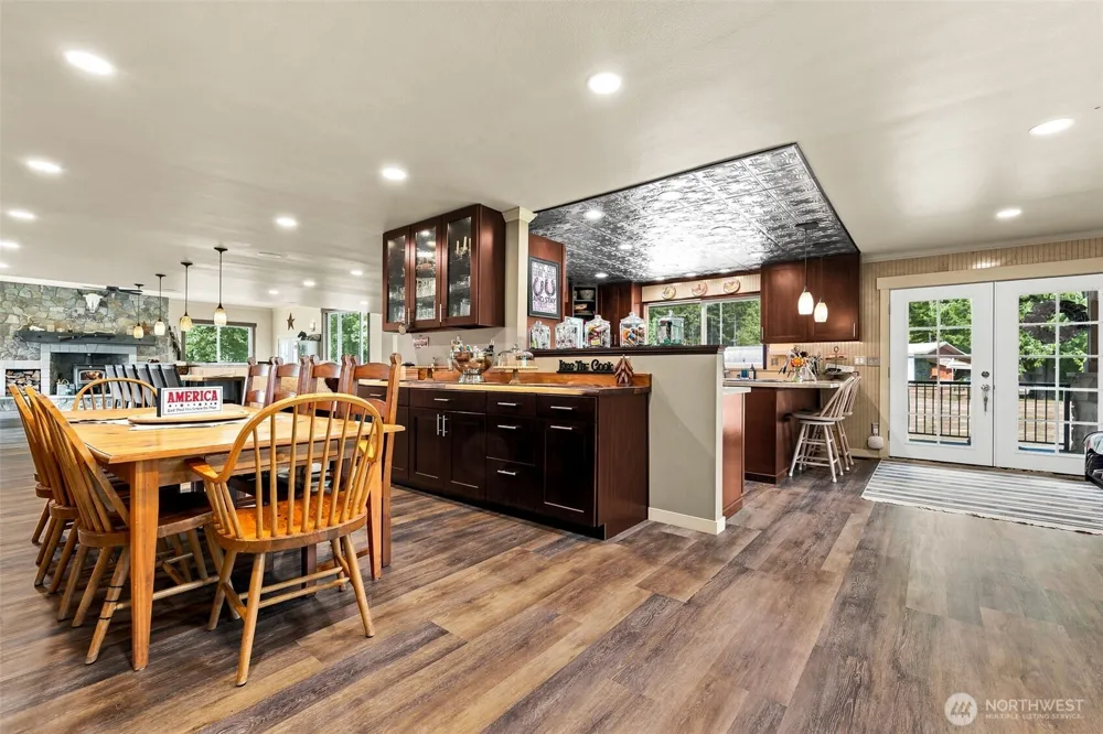 15611 NW Hite Center Road Seabeck, WA 98380