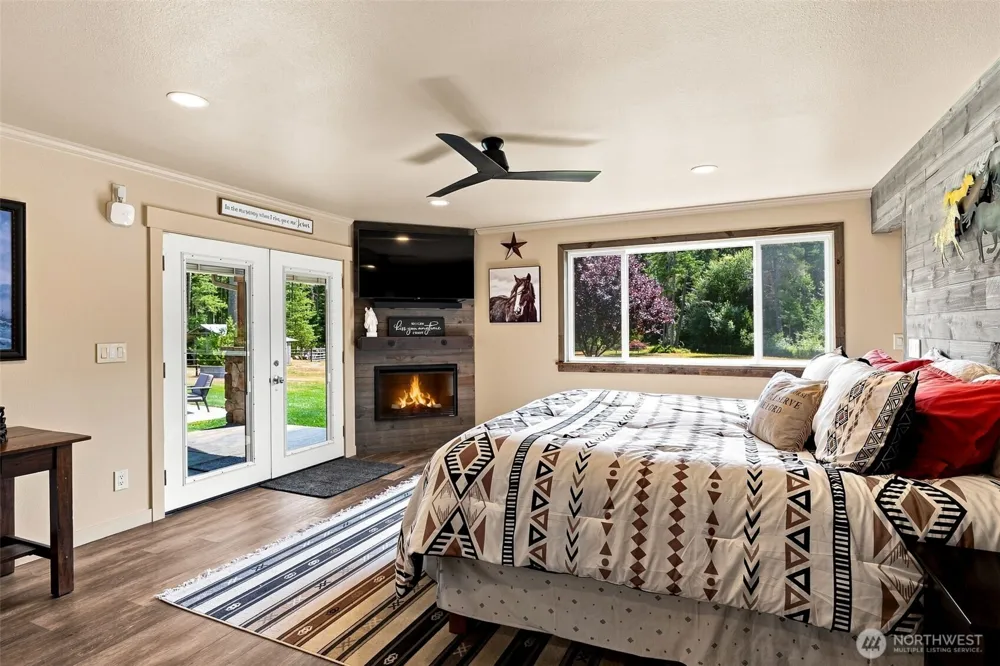 15611 NW Hite Center Road Seabeck, WA 98380