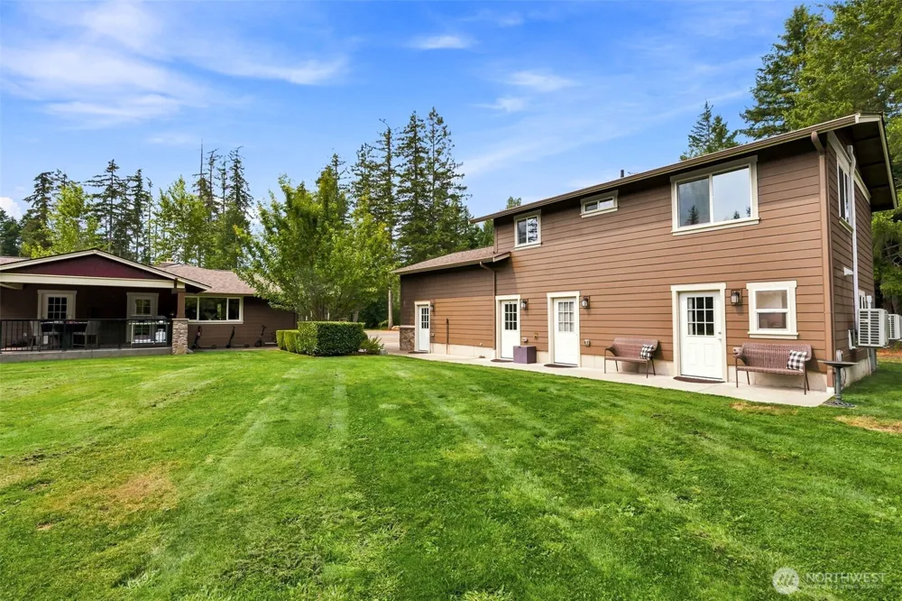 15611 NW Hite Center Road Seabeck, WA 98380