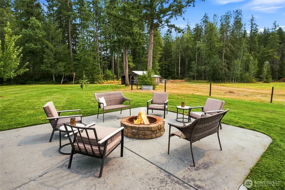 15611 NW Hite Center Road Seabeck, WA 98380