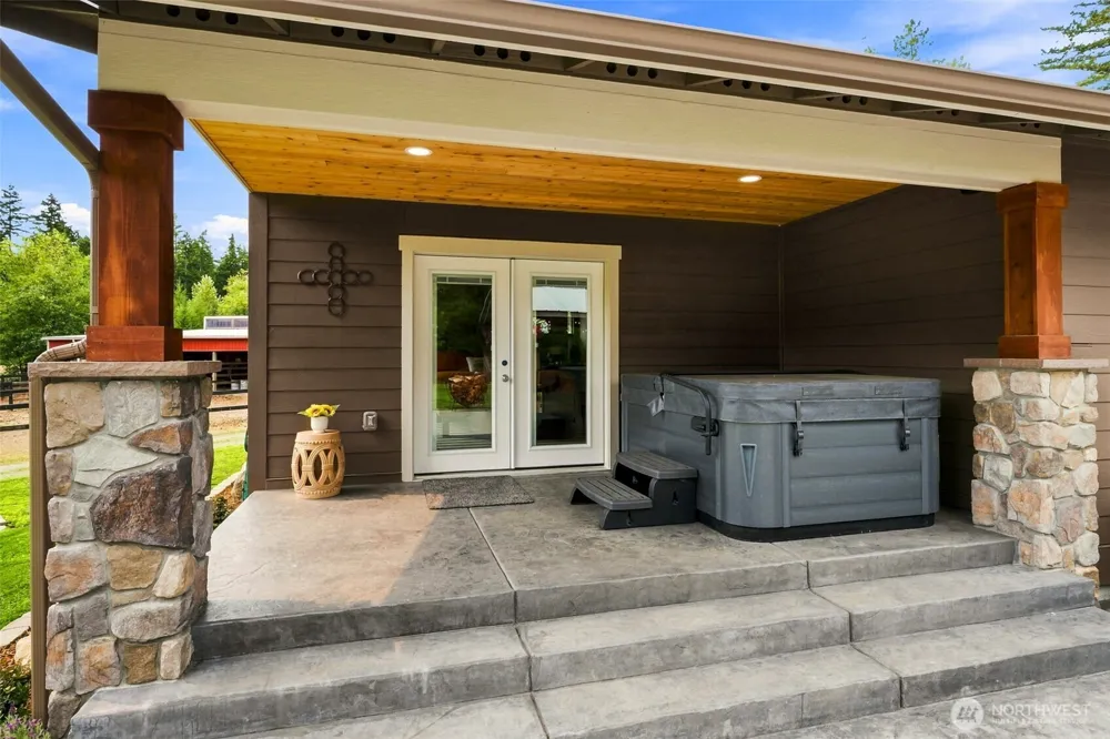 15611 NW Hite Center Road Seabeck, WA 98380