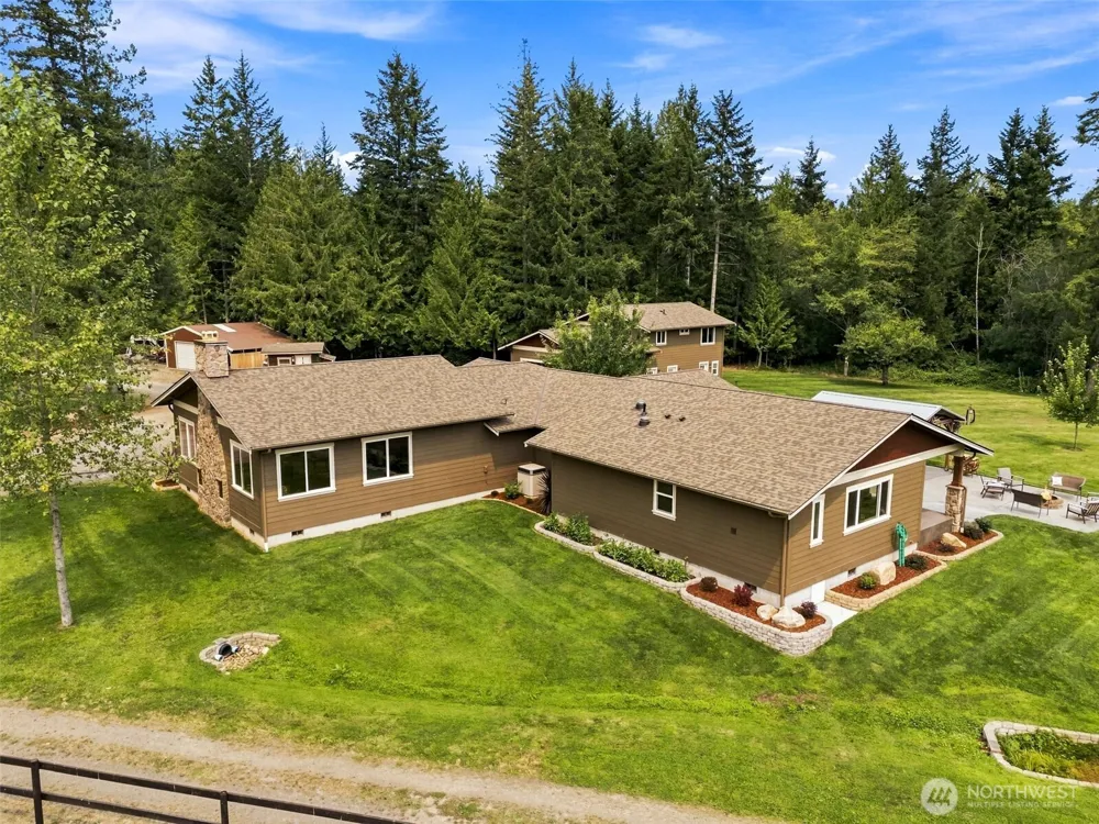 15611 NW Hite Center Road Seabeck, WA 98380