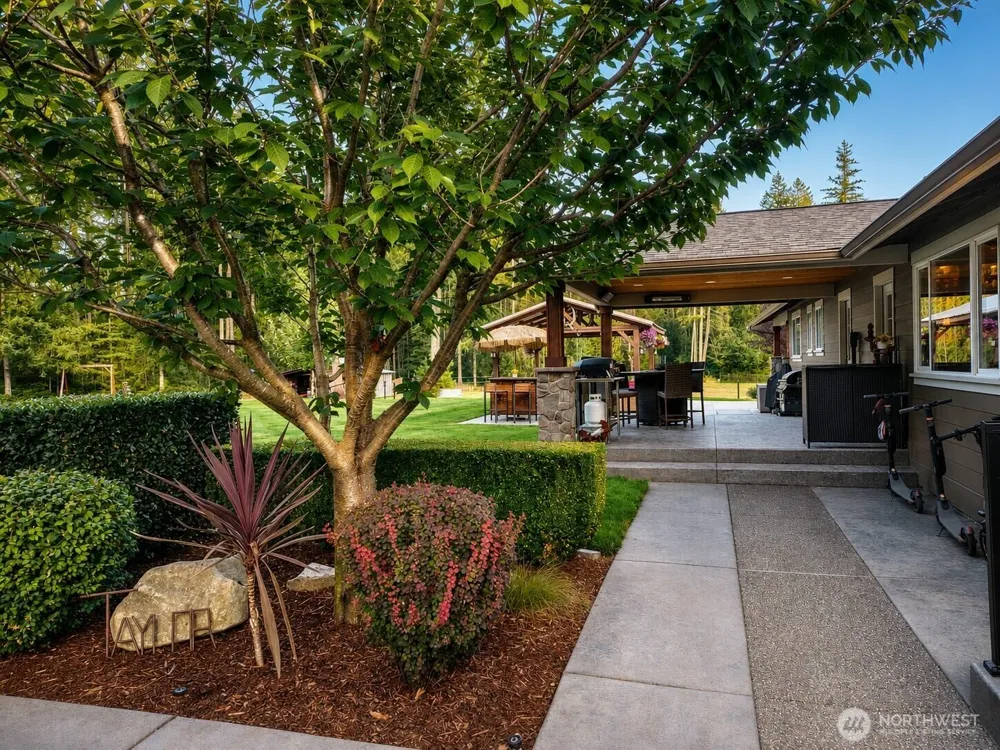 15611 NW Hite Center Road Seabeck, WA 98380