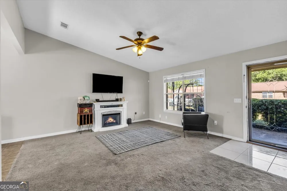 1244 Chinook WAY Hinesville, GA 31313