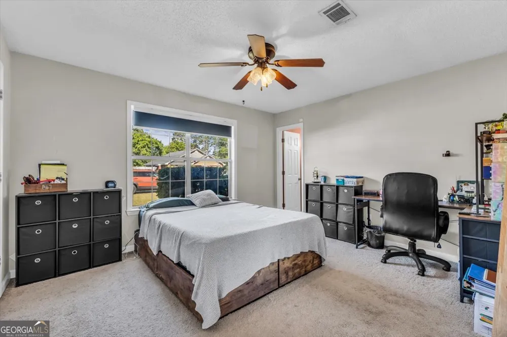 1244 Chinook WAY Hinesville, GA 31313