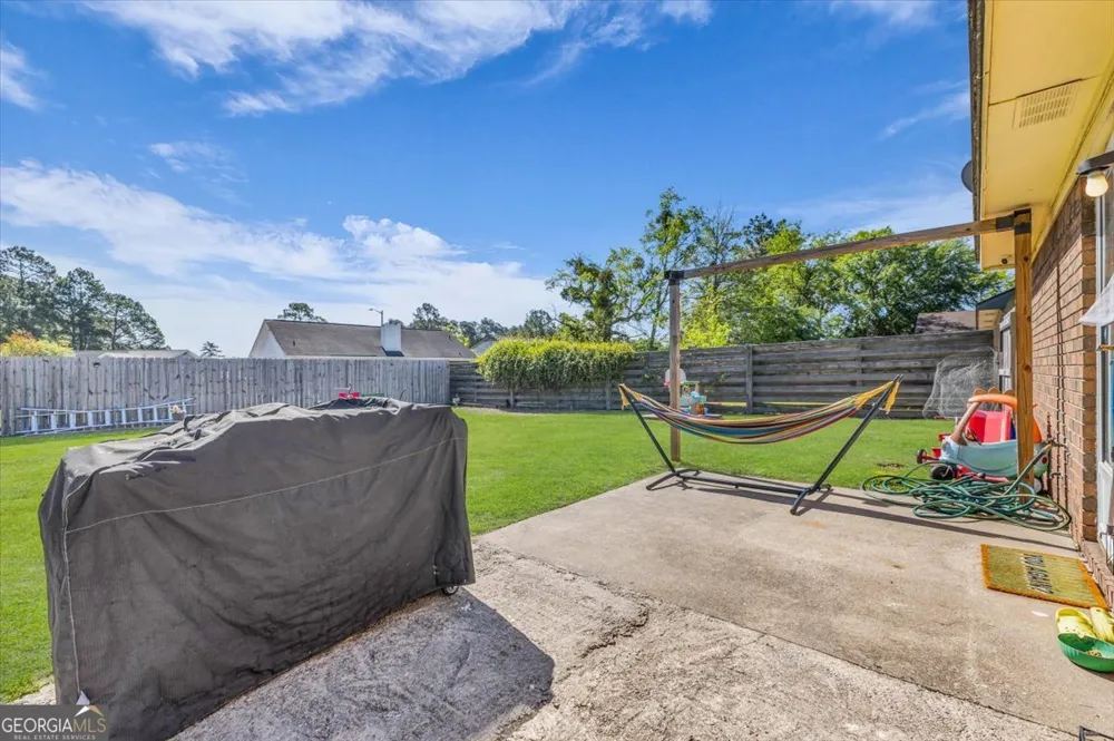1244 Chinook WAY Hinesville, GA 31313