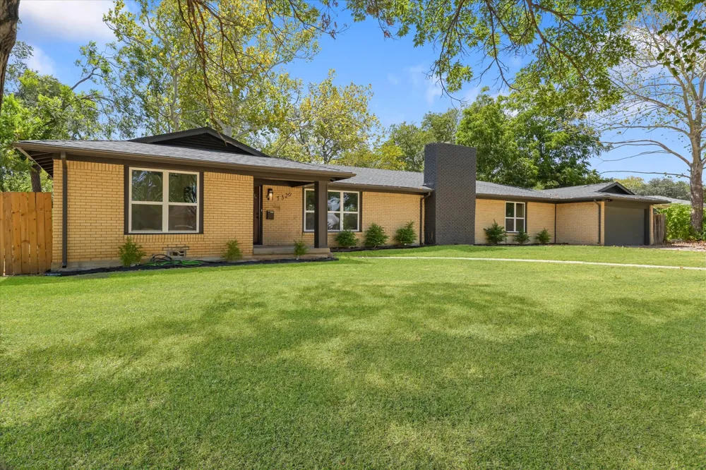 7320 Briley Drive North Richland Hills, TX 76180