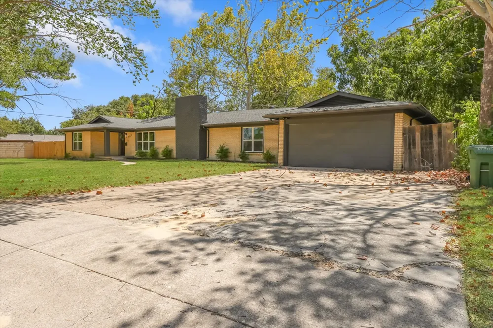 7320 Briley Drive North Richland Hills, TX 76180