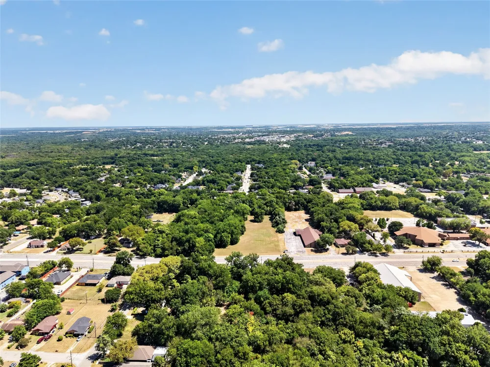 2633 E Ledbetter Drive Dallas, TX 75216