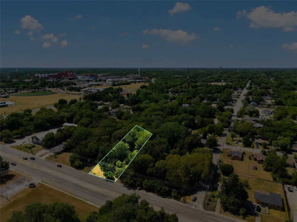 2633 E Ledbetter Drive Dallas, TX 75216