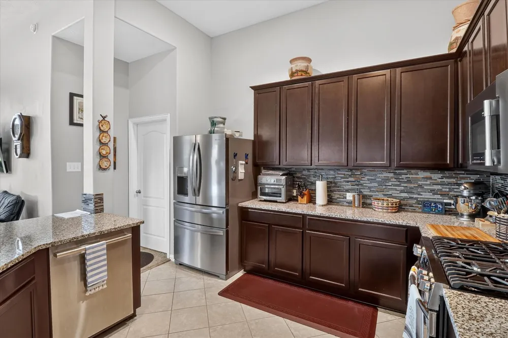 9635 Clear Diamond Rosharon, TX 77583