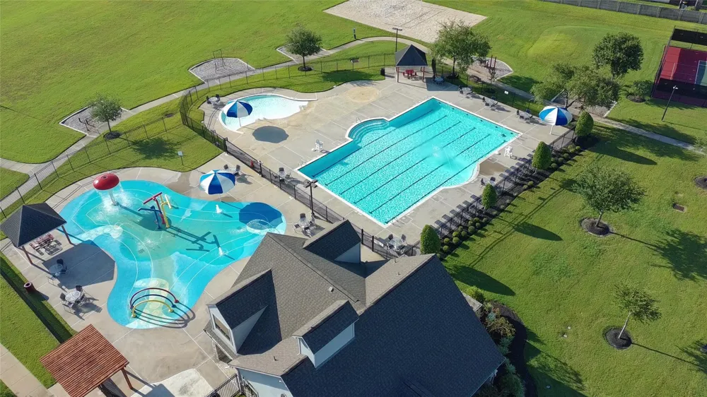 9635 Clear Diamond Rosharon, TX 77583