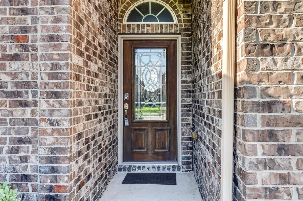 9635 Clear Diamond Rosharon, TX 77583