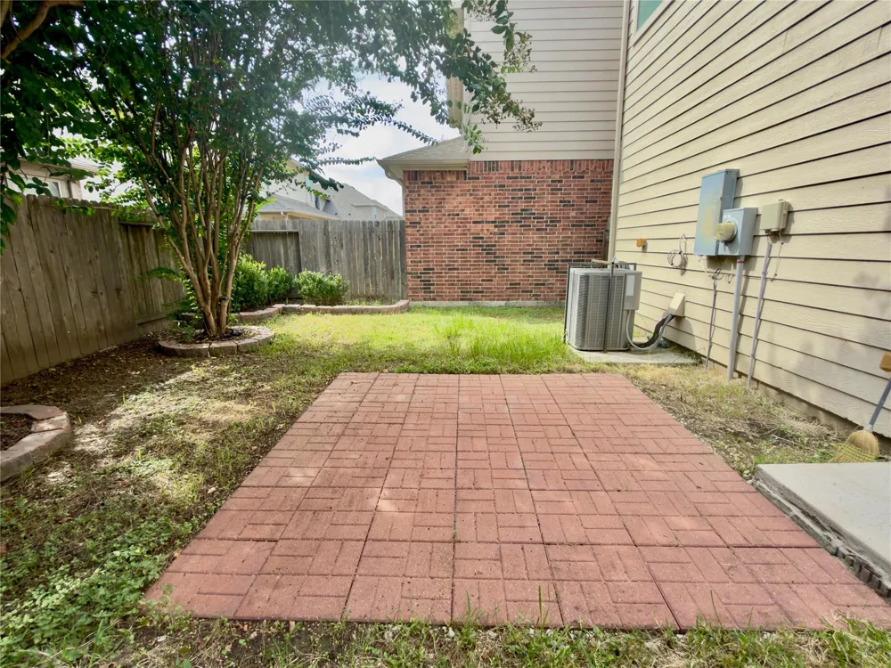17035 Amarose Drive Houston, TX 77090