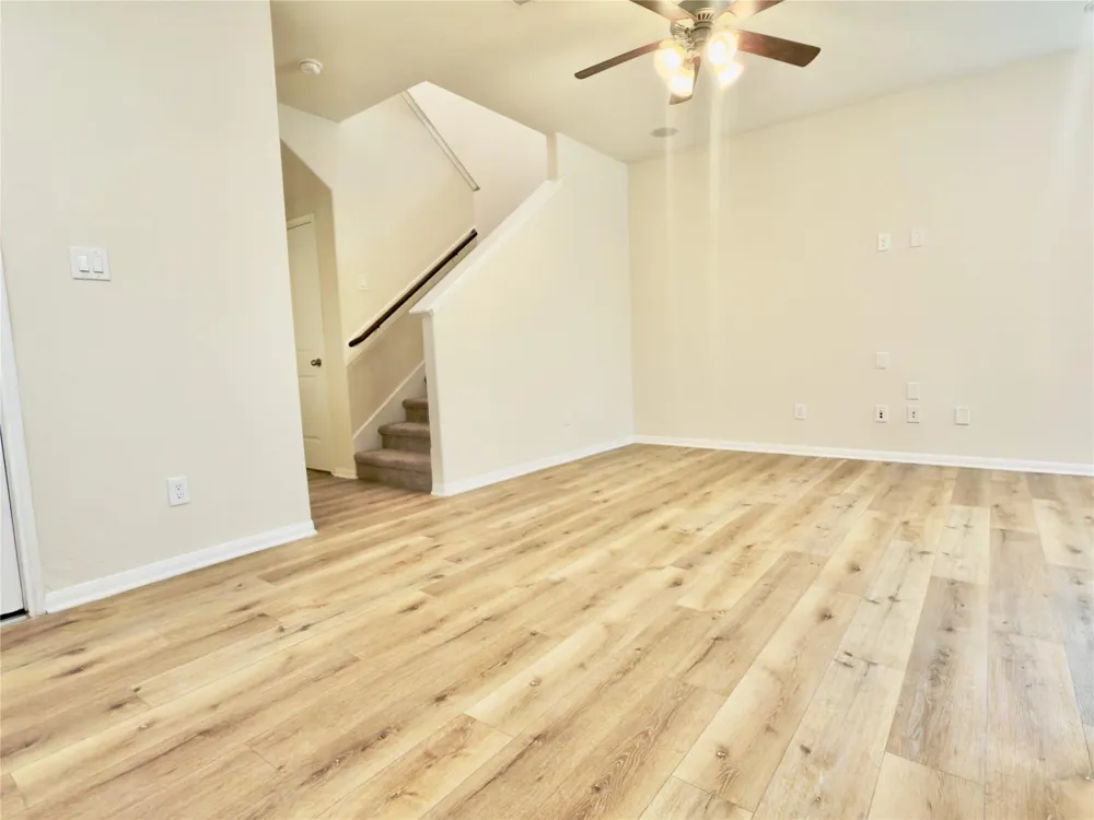 17035 Amarose Drive Houston, TX 77090
