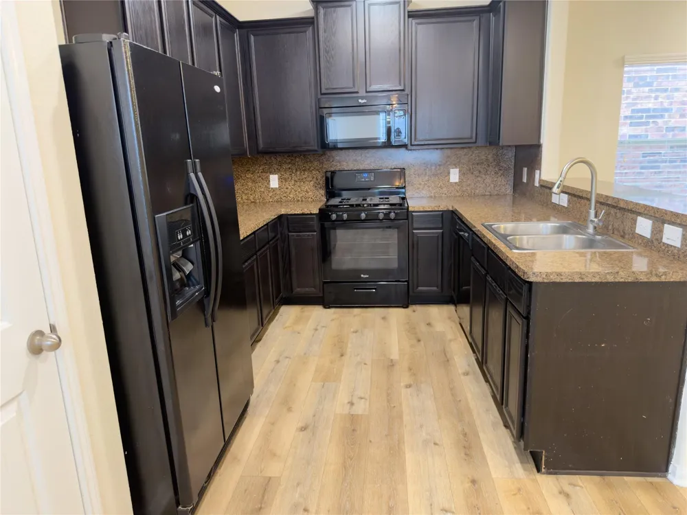 17035 Amarose Drive Houston, TX 77090