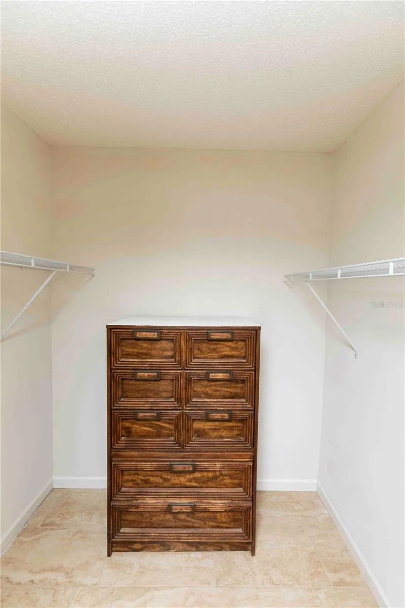 9639 GREENSKEEPER DRIVE #9639 New Port Richey, FL 34655