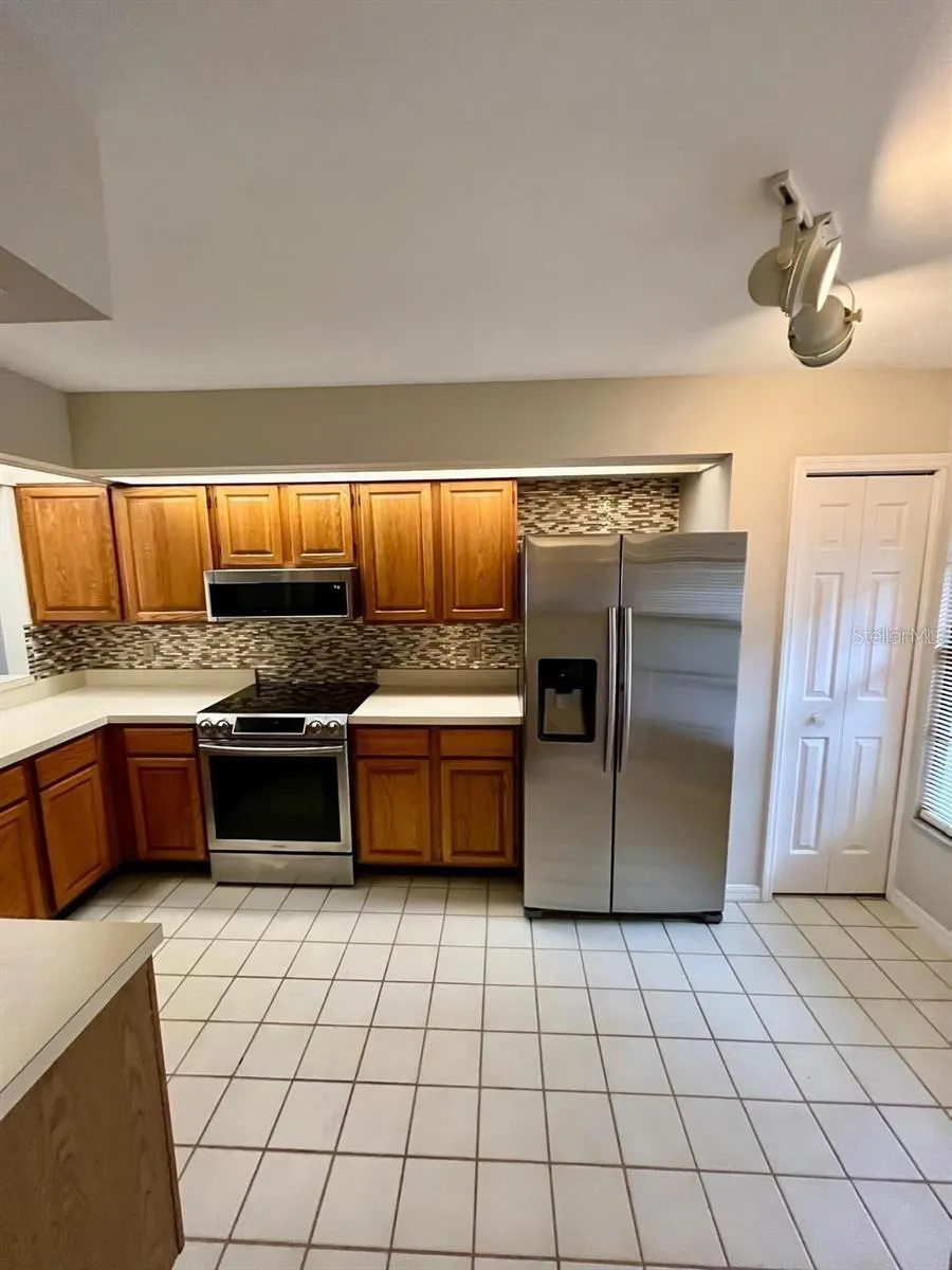 7608 SPRING BAY COVE #S Orlando, FL 32819