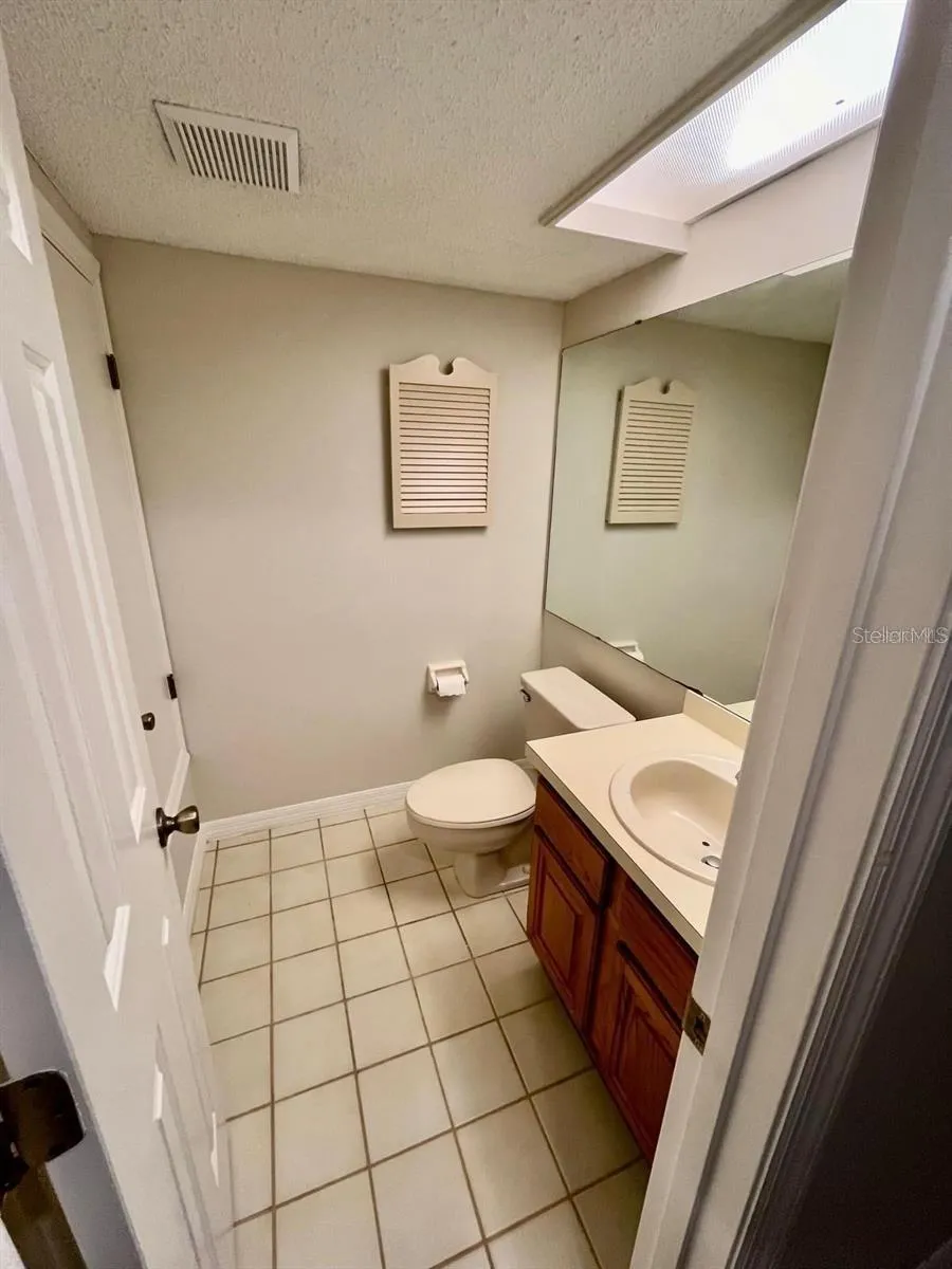 7608 SPRING BAY COVE #S Orlando, FL 32819