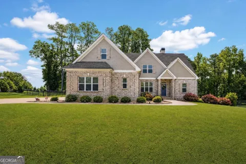 2513 Lily LN