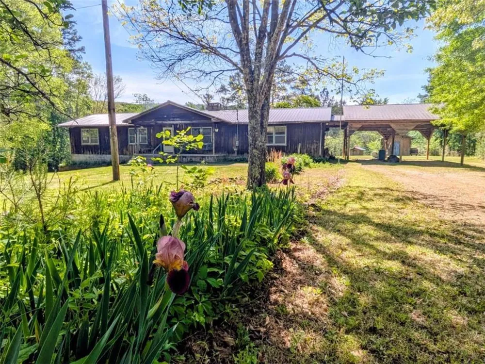 3905 Sloppy Floyd Lake Road Summerville, GA 30747