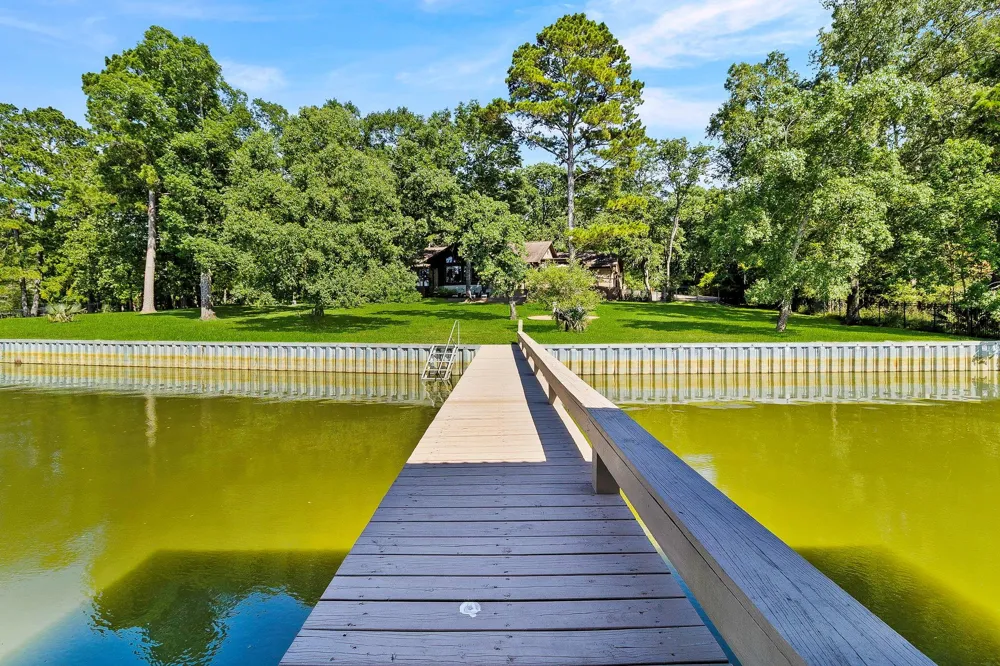 20312 St Andrews Circle Huntsville, TX 77320