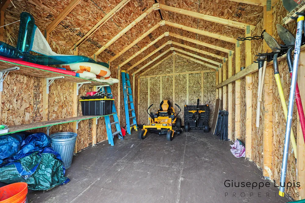 5870 Terrace Ridge Drive NE Rockford, MI 49341