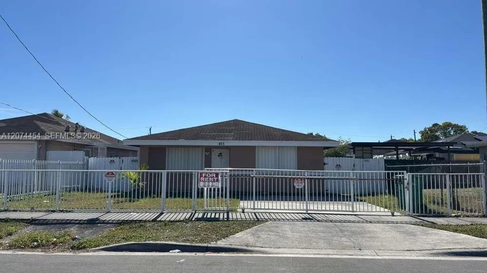 455 NW 14th St Florida City, FL 33034