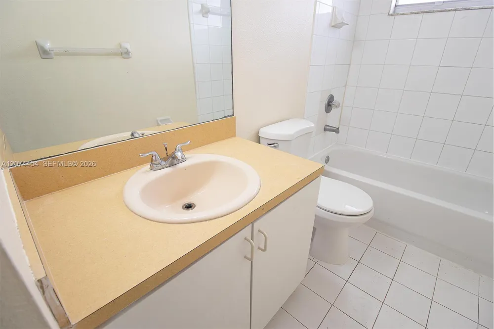 455 NW 14th St Florida City, FL 33034