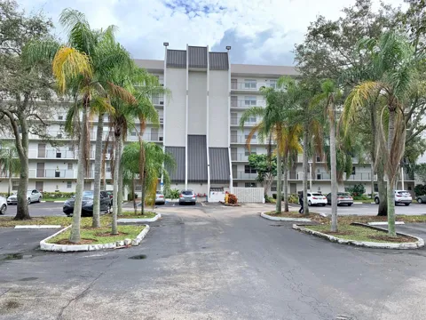 3100 W ROLLING HILLS CIRCLE #309