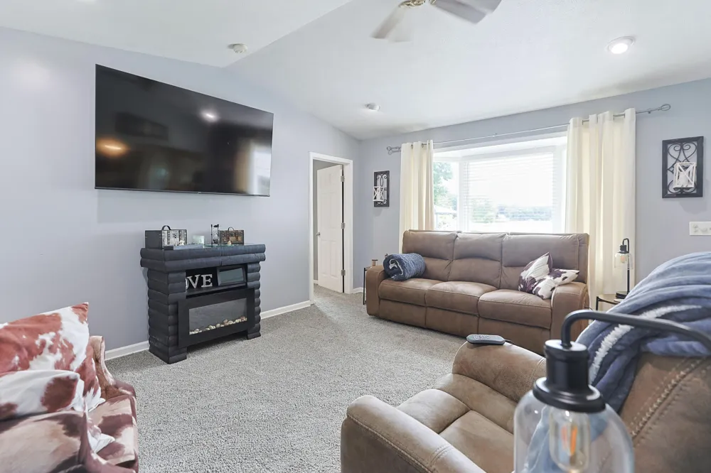 51770 Easy Street Paw Paw Township, MI 49079